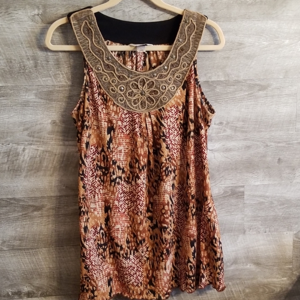 Stunning Christopher & Banks top